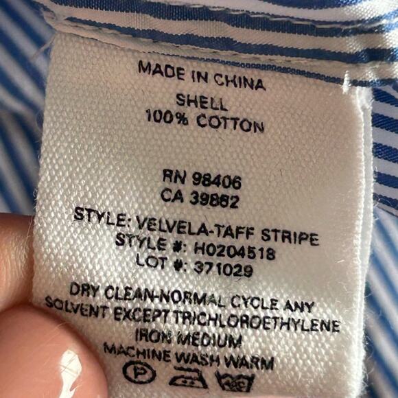 Theory blue striped cotton tie front short sleeve blouse top size medium button - Picture 9 of 10